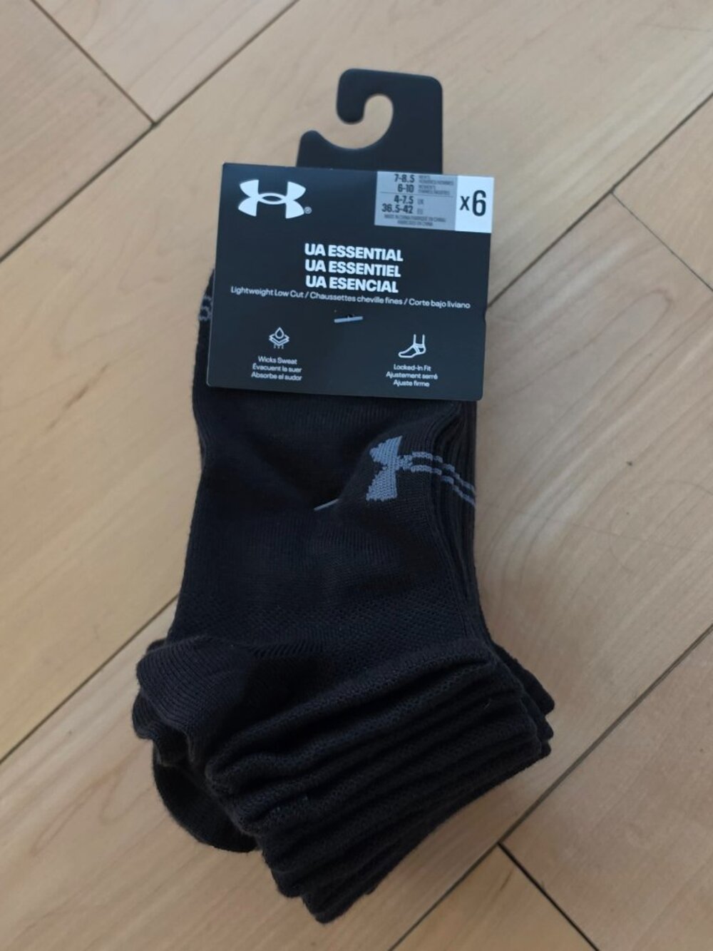 Under Armor Black Lightweight Low Cut Socks Unisex 6 Pairs NWT